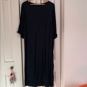 Maxi dress with side slits